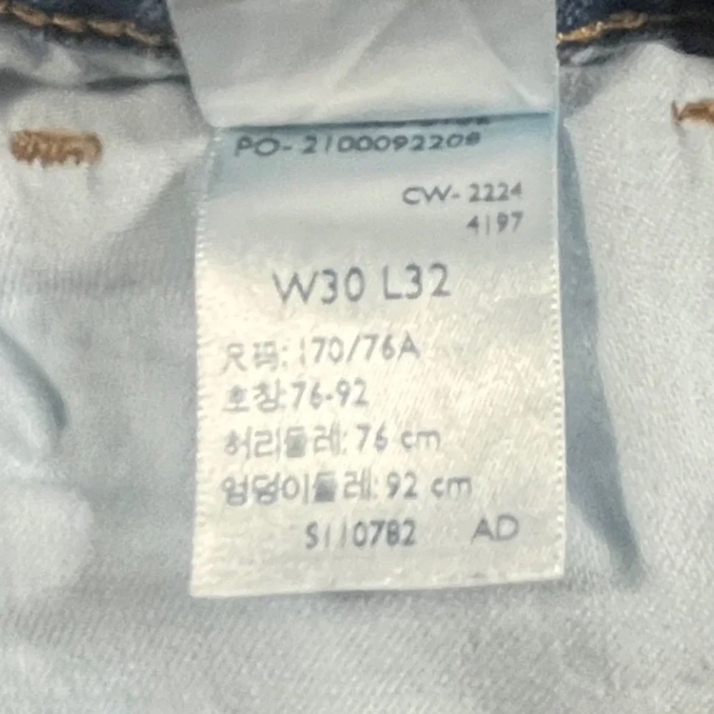 Signature Levis Gold Label Bootcut Jeans Mens 30x31.5 Medium Wash Blue Denim EUC